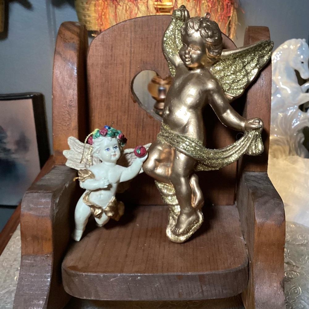 Vintage Christmas Cherub Angel Ornaments (2)
